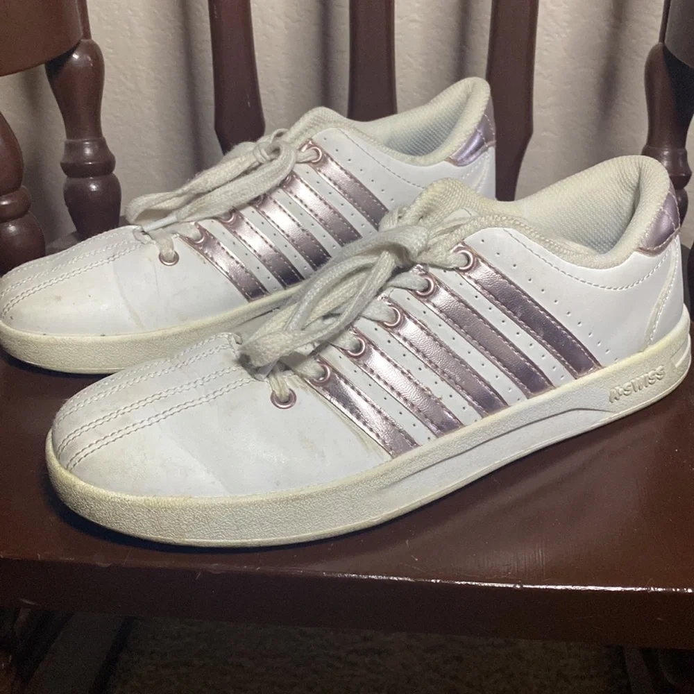 K-Swiss Sneaker White and Metallic Pink - Picture 3 of 7